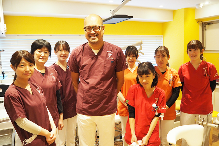 東京都で子どもの歯並び（小児矯正）をお考えなら、小児歯科専門医在籍のキッズデンタル
